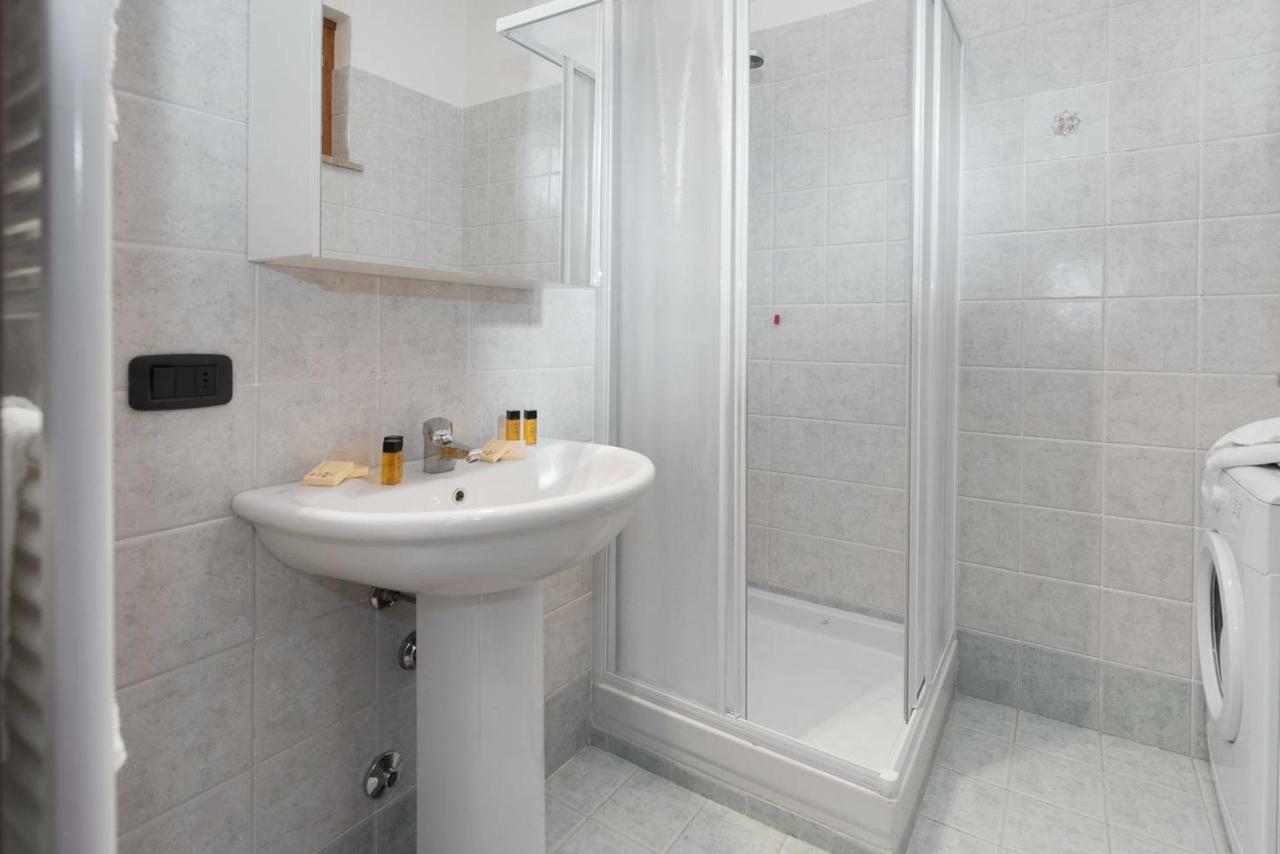 San Benedetto di Lugana 2 Apartment Peschiera del Garda Bagian luar foto